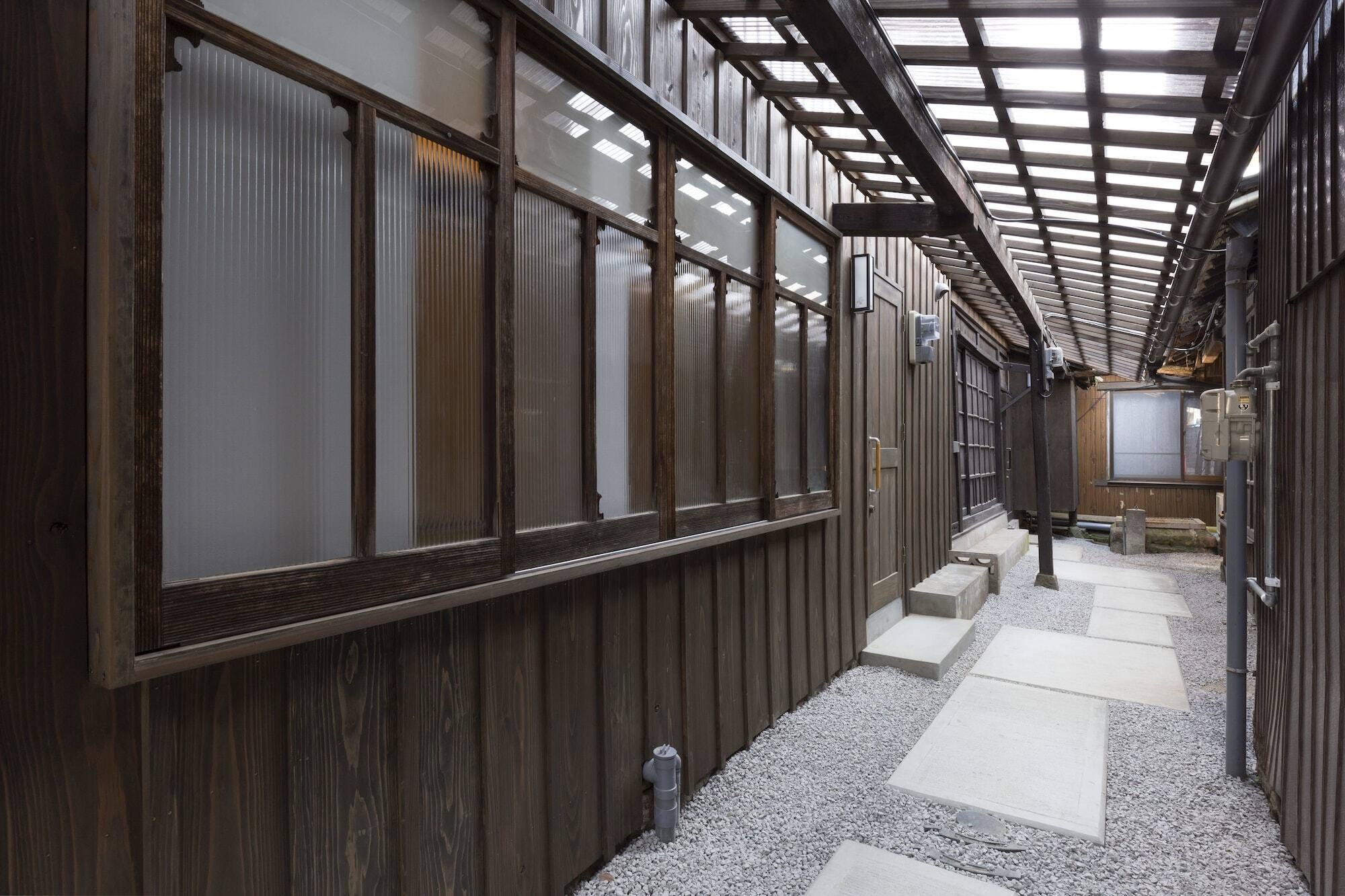 Art House Project The Row House Of Hamawaki Hotel เบ็ปปุ ภายนอก รูปภาพ